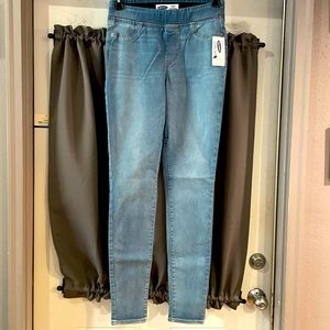 NWT! Old Navy jeggings size 10
